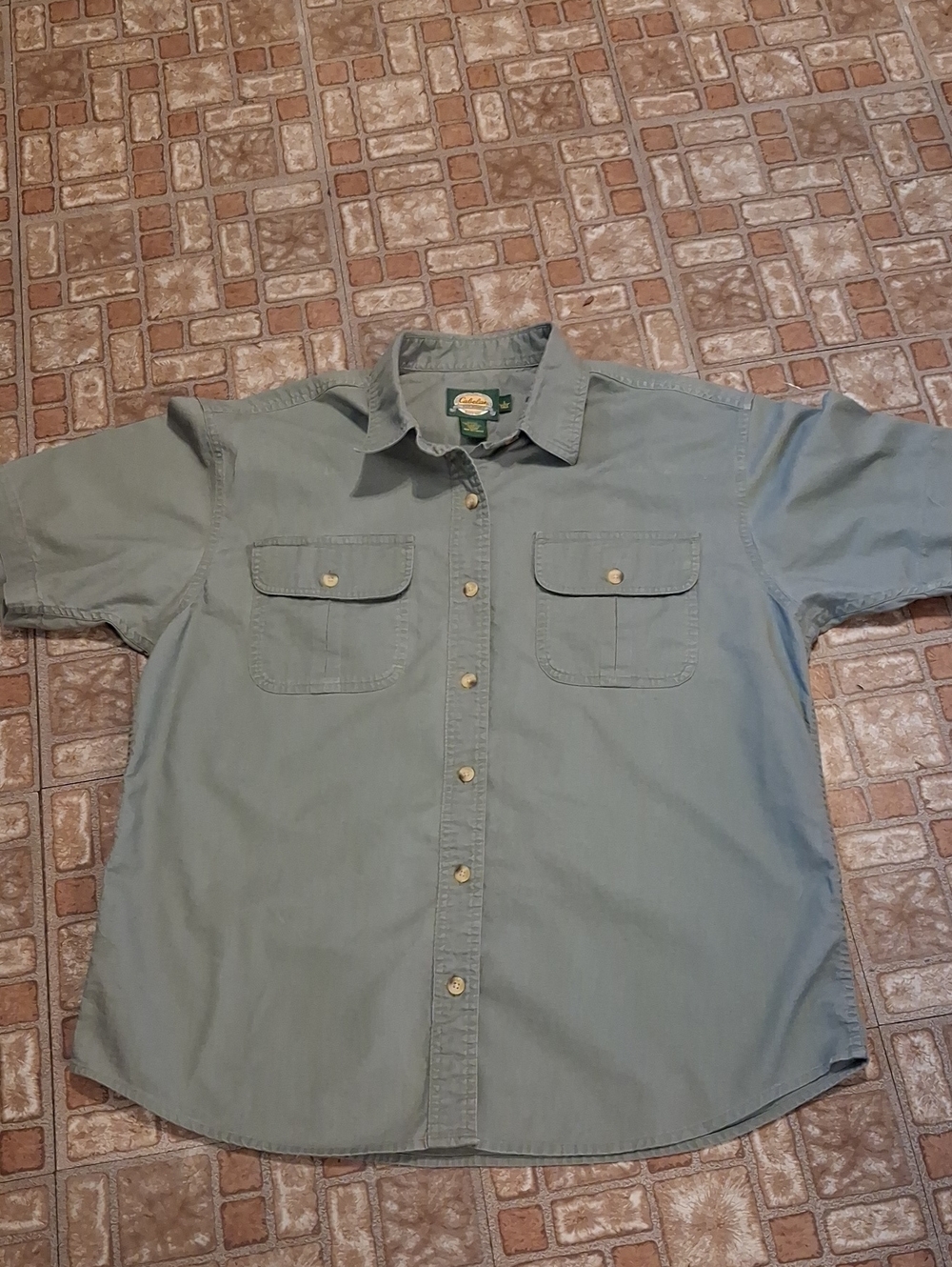 Cabela's Gray Short-Sleeve Button Shirt Size Large Tall 100 % Cotton